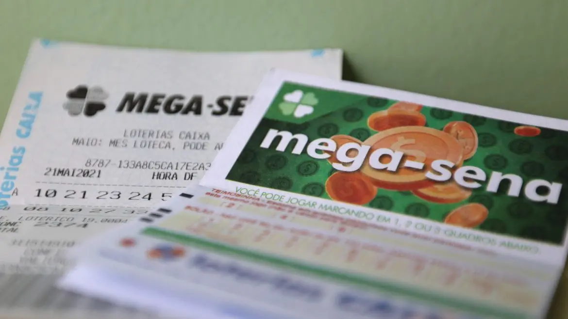 Imagem da notícia: 29 apostas do Ceará acertam a quina na Mega da Virada e levam prêmios de até R$ 203 mil