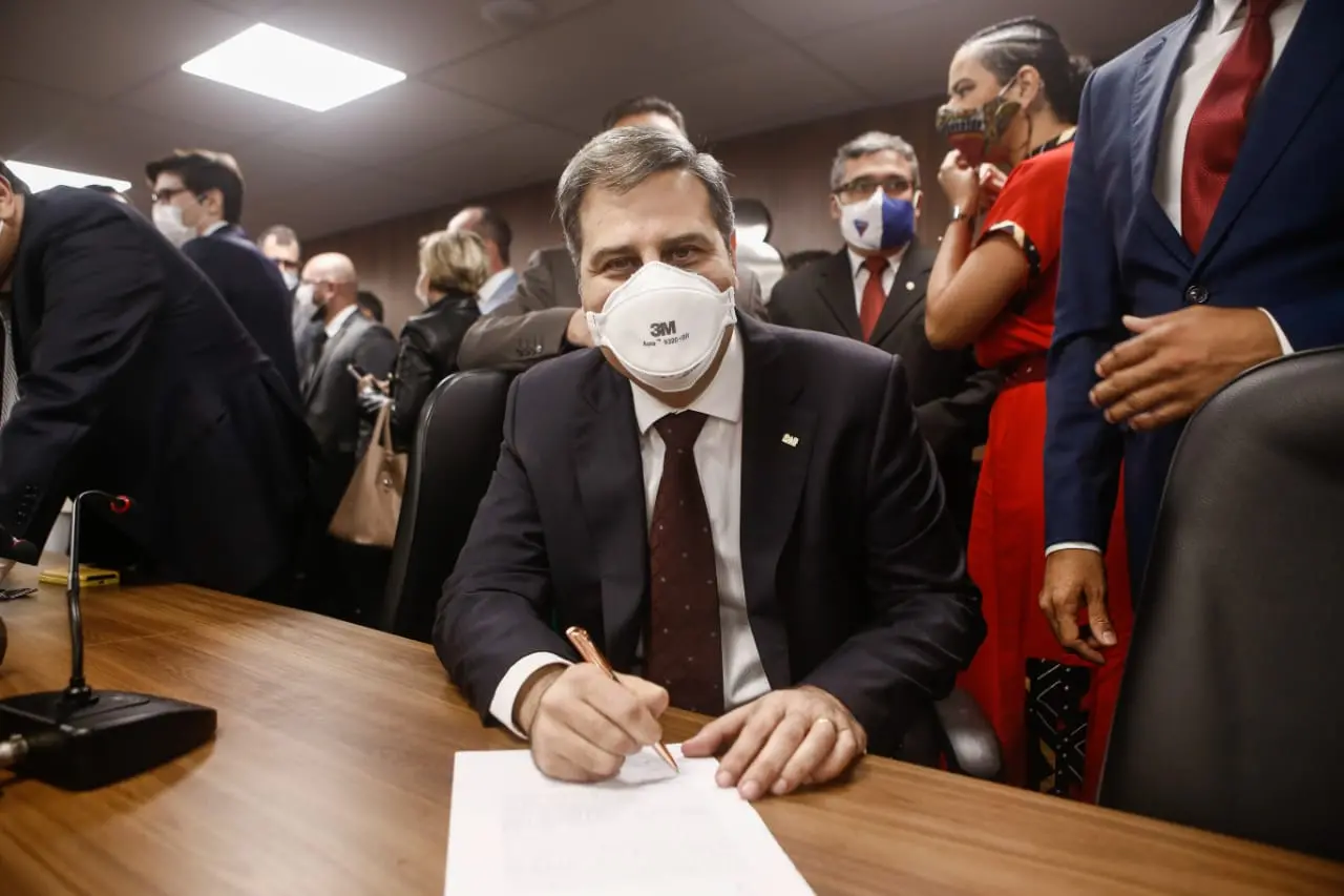 Imagem da notícia OAB Ceará decide manter valor da anuidade em 2022
