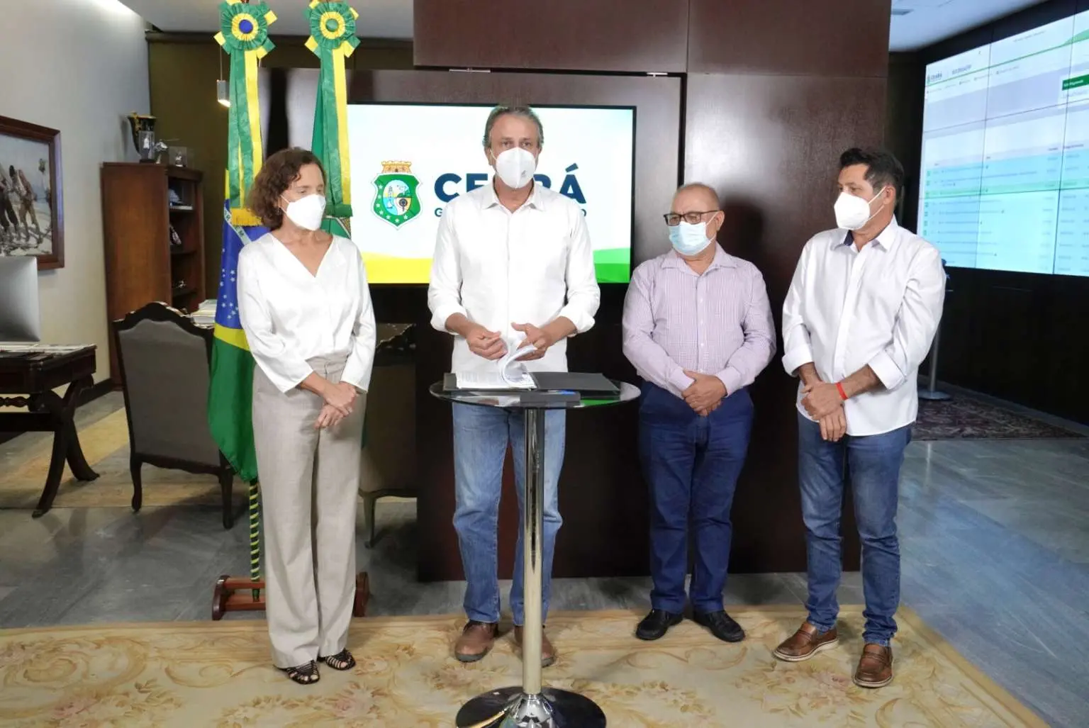 Imagem da notícia: Convocação de aprovados em concurso da Ematerce é publicada; veja