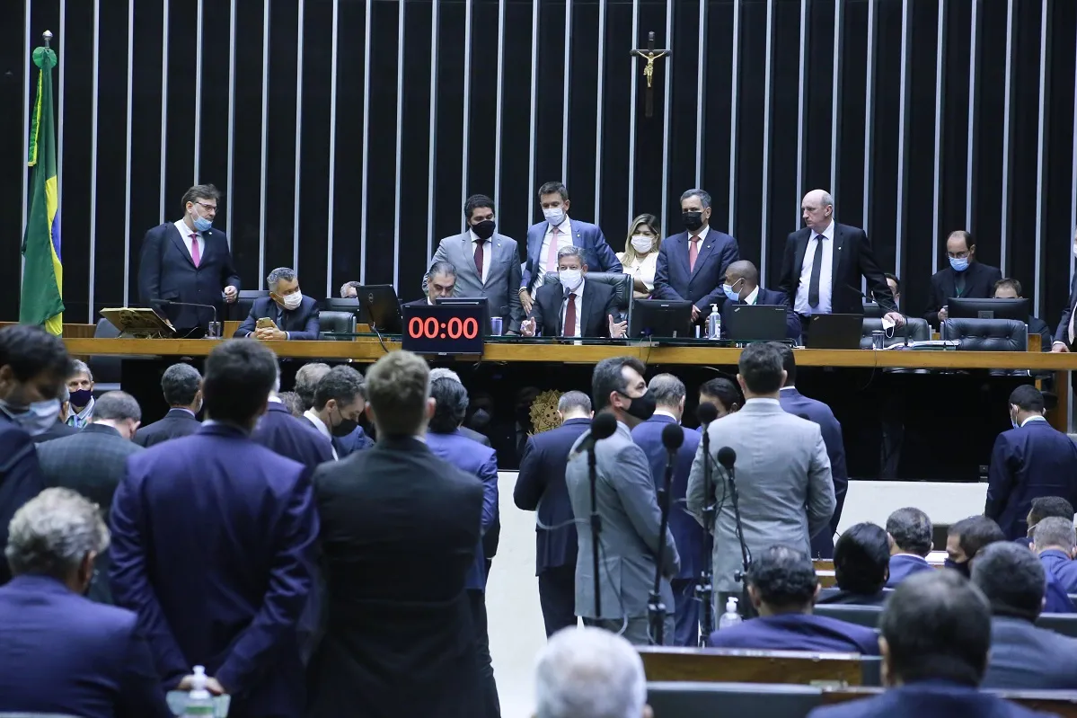 As federações passam a valer para as eleições de 2022