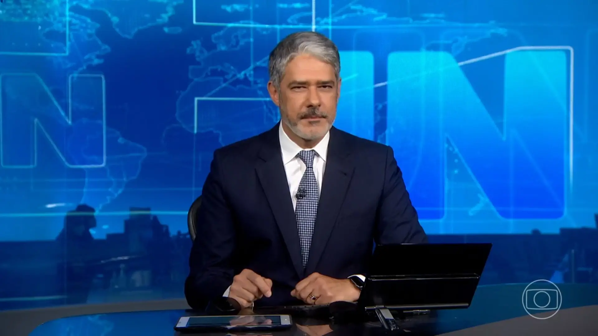 Imagem da notícia: William Bonner testa negativo para Covid-19 e anuncia retorno ao Jornal Nacional