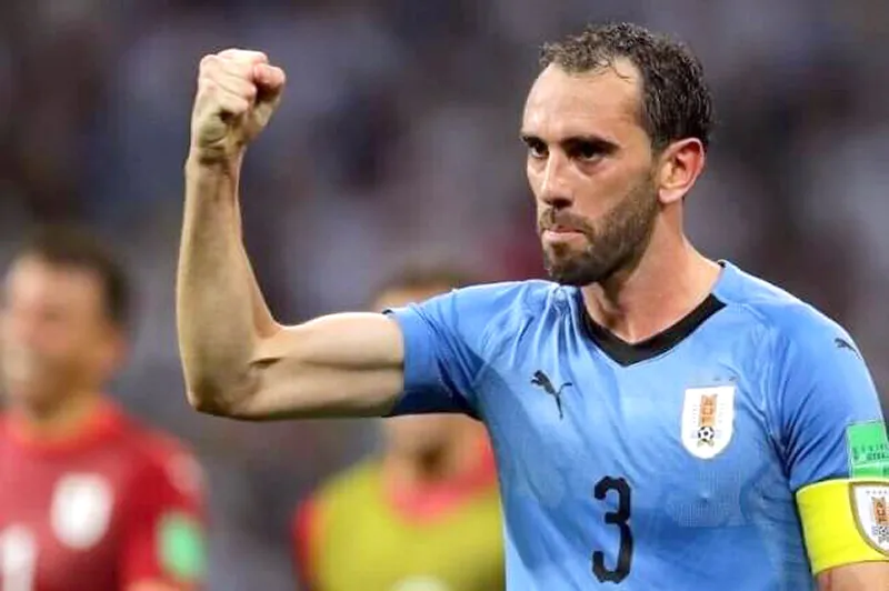 Campeão brasileiro, o Atlético-MG acertou a contratação do zagueiro Diego Godín, capitão do Uruguai