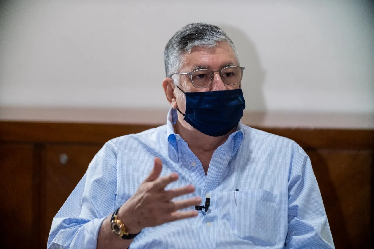 Para atrair mais investimentos e garantir as condições necessárias ao desenvolvimento dos negócios, Maia Júnior liderou uma reestruturação da organização pública estadual.
