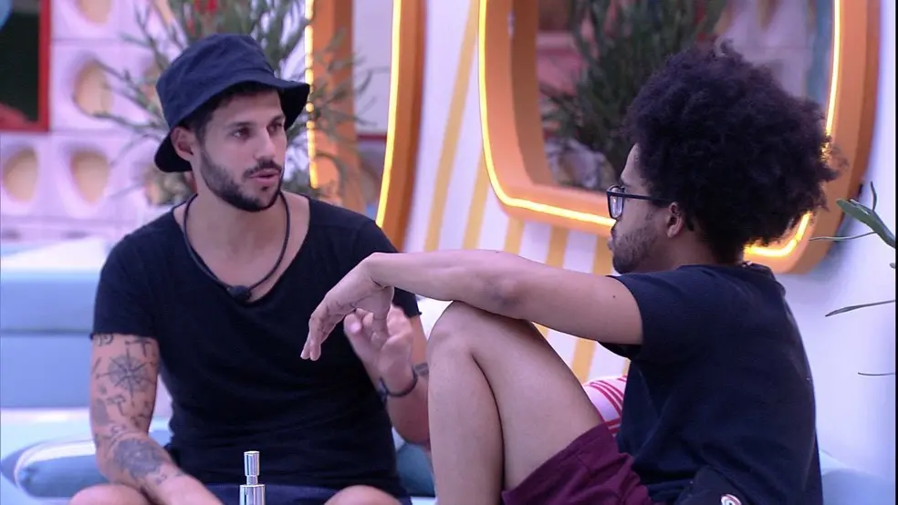 Imagem da notícia: BBB 22: Rodrigo define primeiro monstro e entra na mira de votação