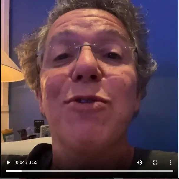 Imagem da notícia: Boninho comemora 20 anos de estreia do primeiro BBB: “Vocês são a nossa força”