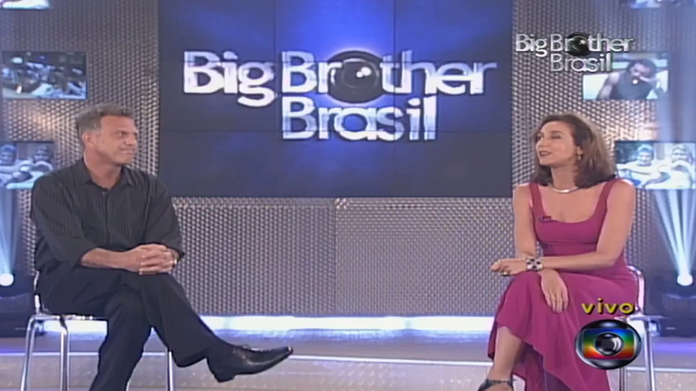 Depois de algumas semanas no ar, a atriz deixou o programa.