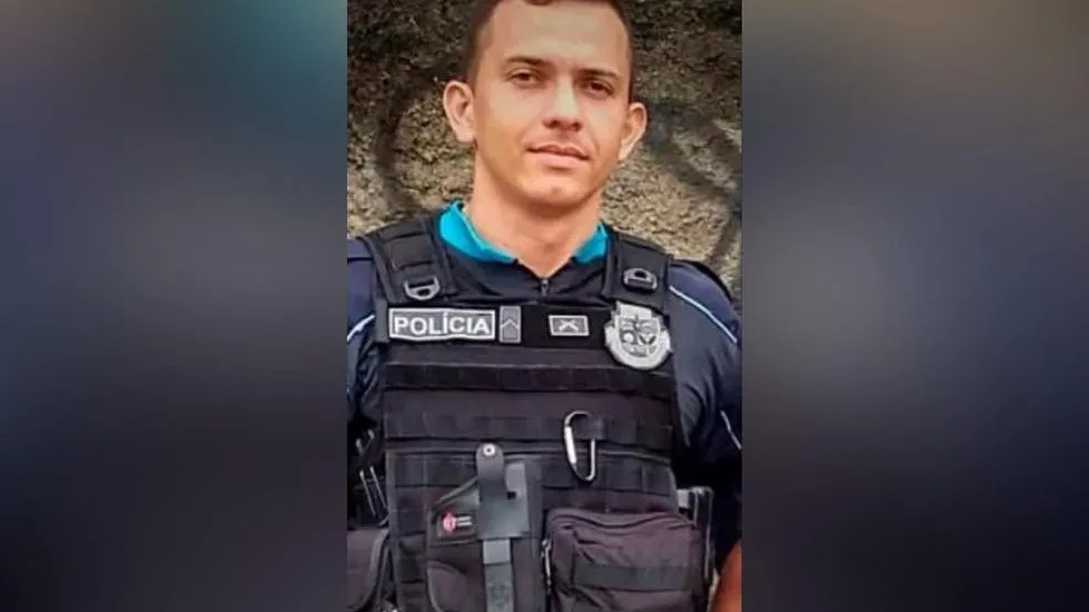 O soldado morreu após ser baleado durante assalto no bairro Quintino Cunha