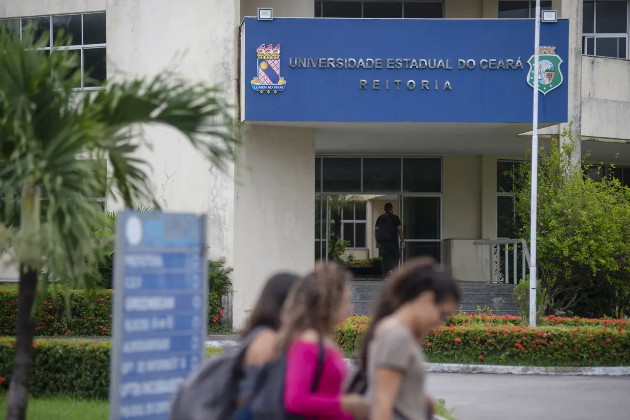 Imagem da notícia: Ceará expande presença das universidades estaduais de 16 para 23 municípios