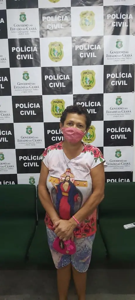 Imagem da notícia: Mulher é presa suspeita de envolvimento na morte e esquartejamento do ex-companheiro