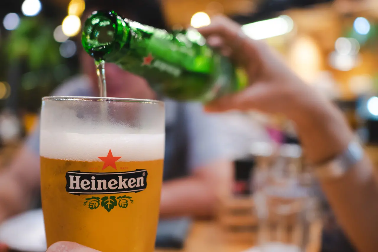 Imagem da notícia: Heineken sobe preço de cervejas em Fortaleza; veja marcas afetadas
