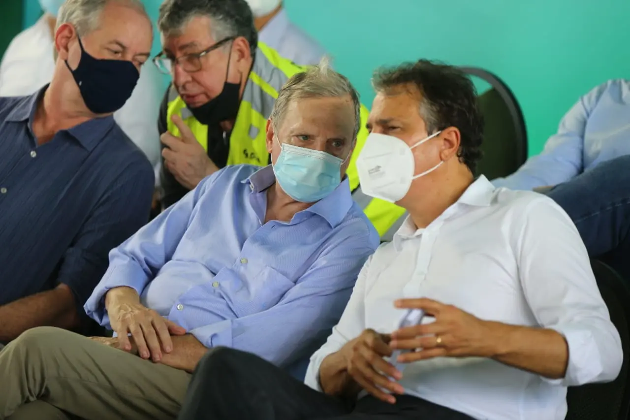 Imagem da notícia: Camilo, Cid, Ciro e Tasso: o que o evento no Pecém sinaliza sobre a sucessão estadual