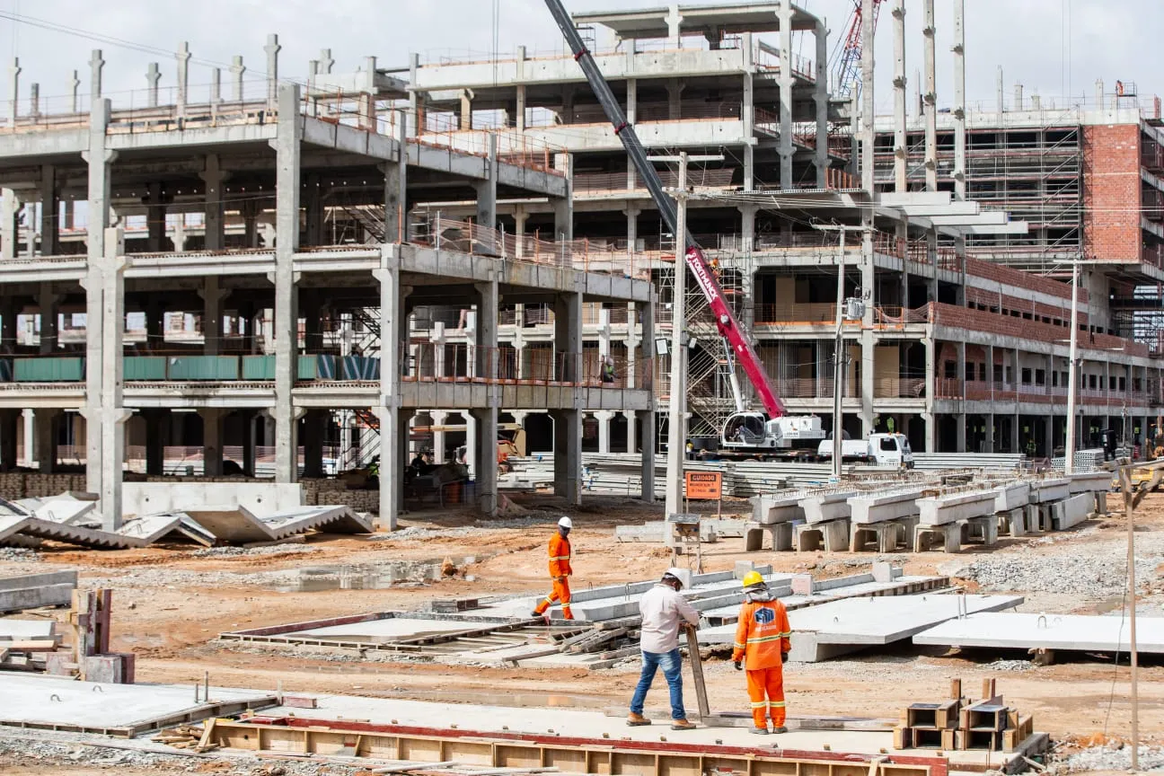 Obras em andamento do HUC