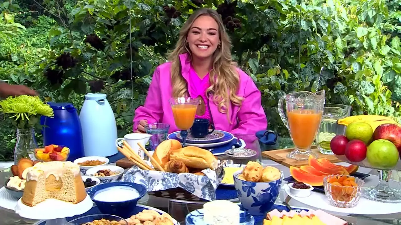 Imagem da notícia: Bárbara Heck isenta Jade de culpa por ter saído do BBB 22 em entrevista no 'Mais Você'