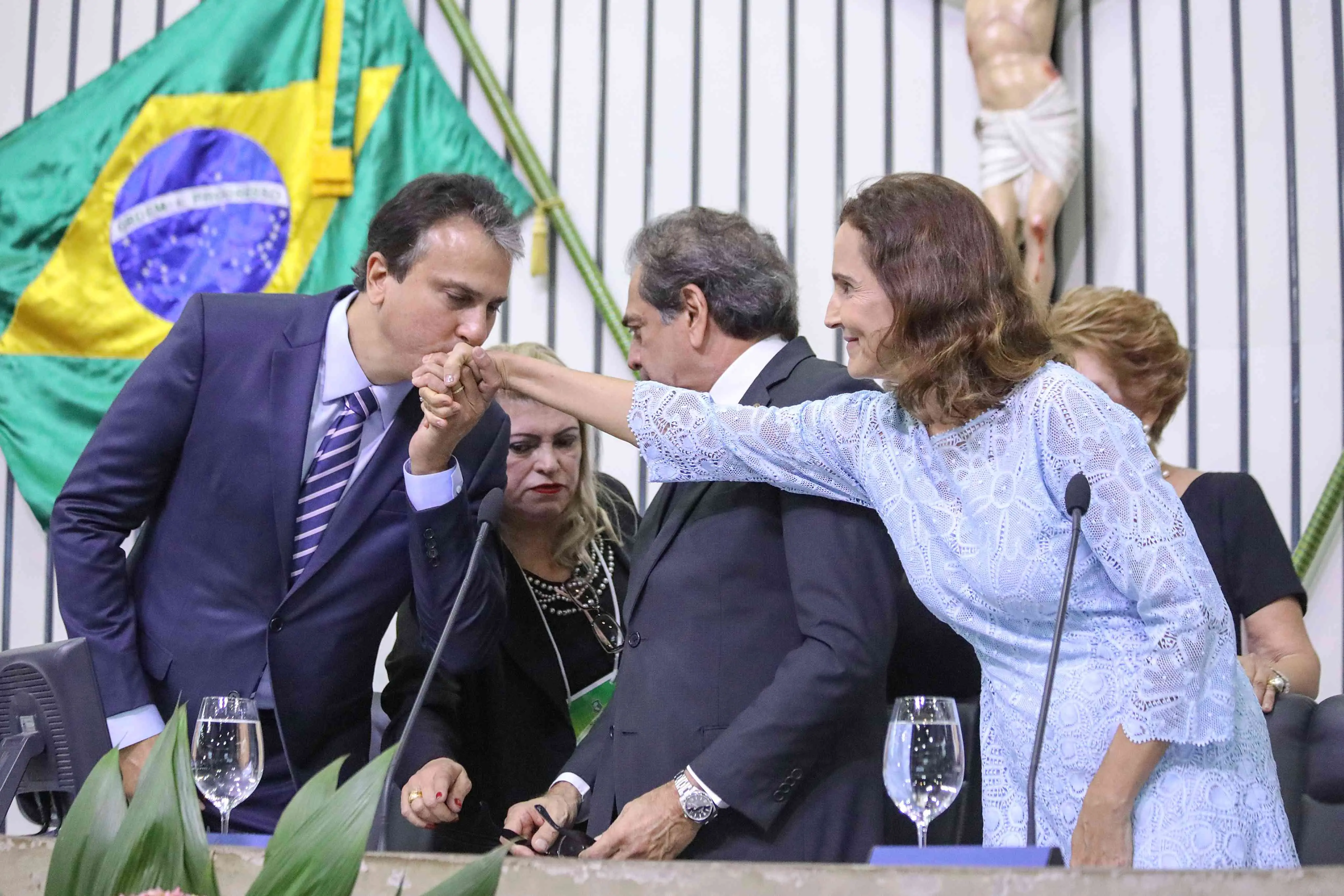 Imagem da notícia: Os desafios que Izolda Cela deve enfrentar ao assumir o Governo do Ceará