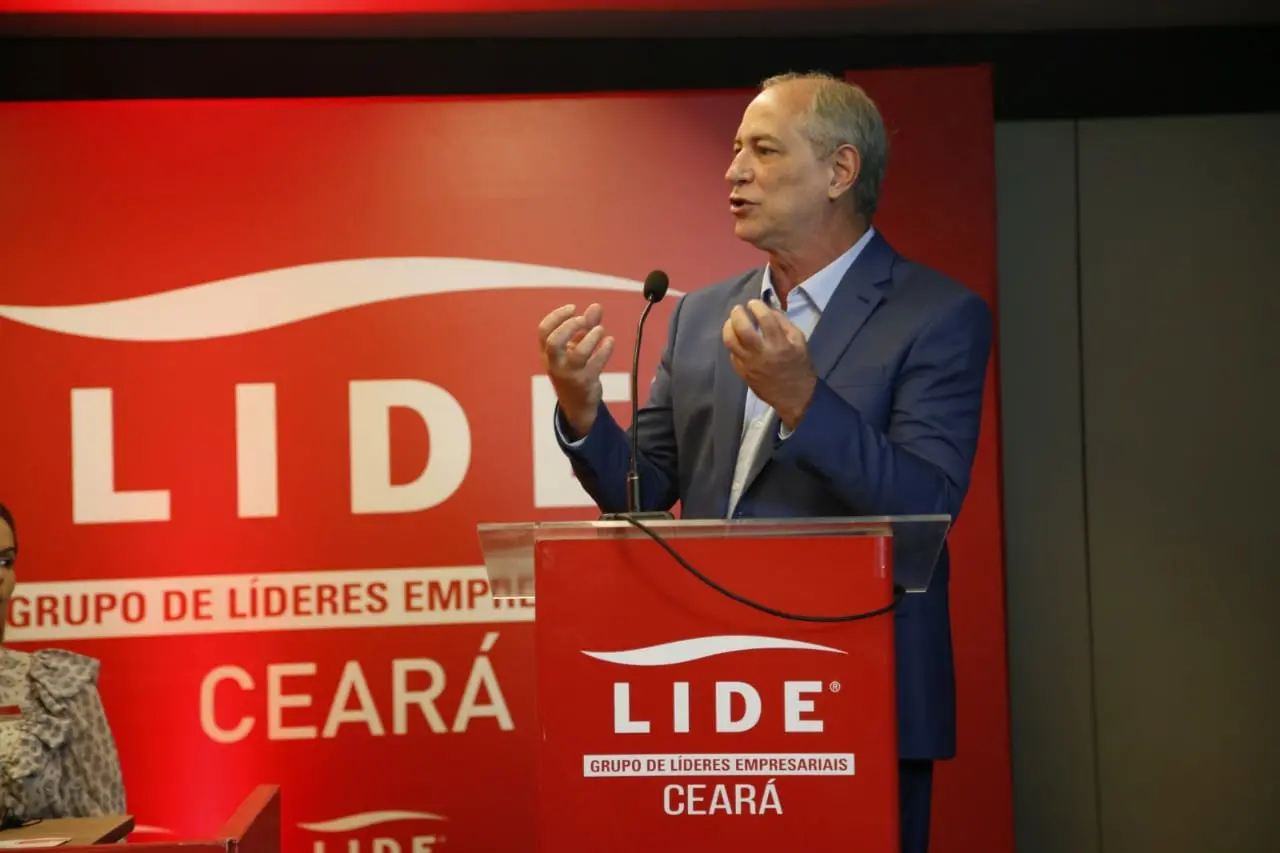 Imagem da notícia: Ciro Gomes: Brasil perdeu vocação para crescer e pode virar uma 