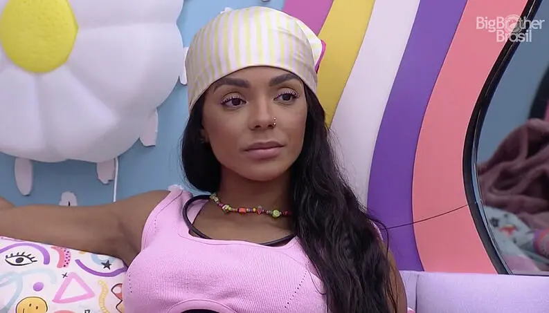Imagem da notícia: Quem sai do BBB 22? Resultado parcial da enquete aponta Brunna como eliminada no 5º paredão