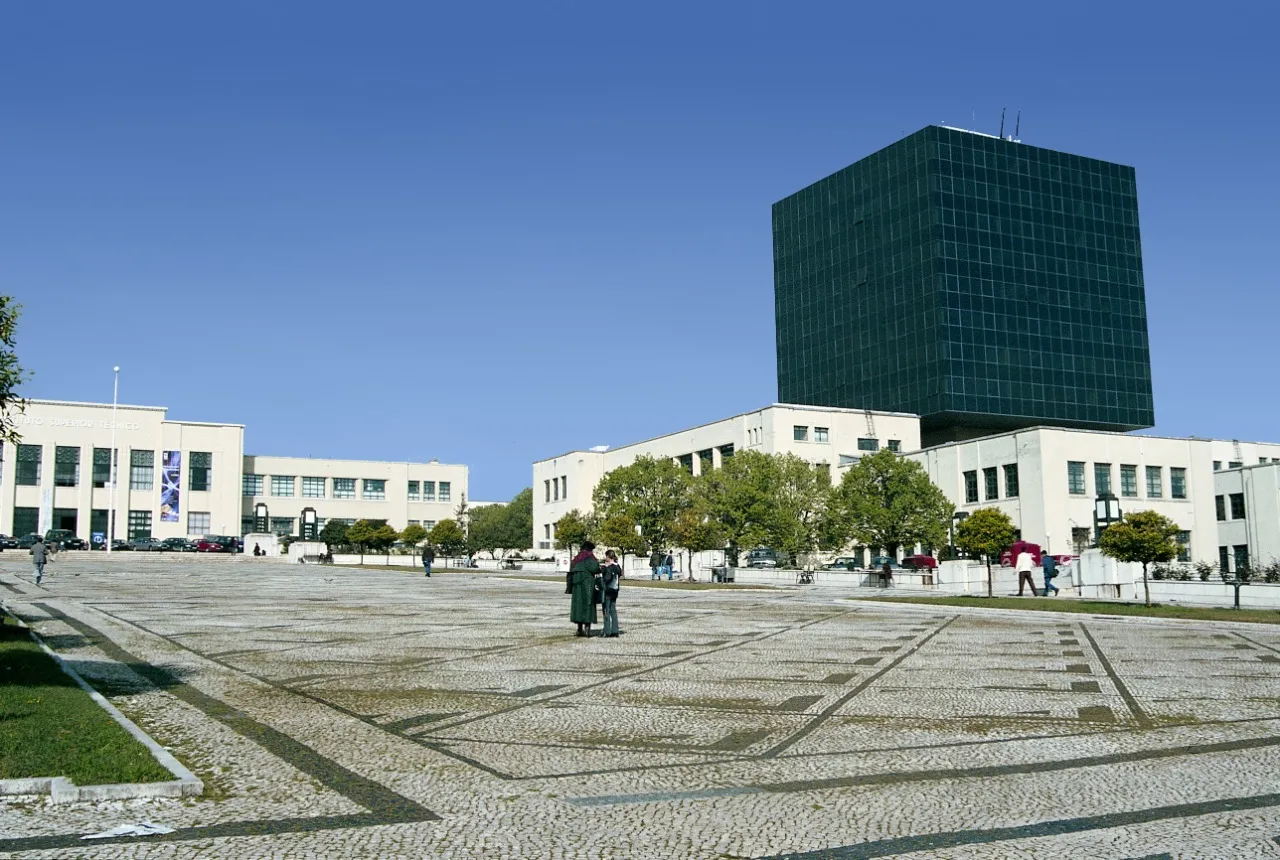 Portugal tem uma lista com dezenas de instituições que aceitam a nota do Enem, como a Universidade de Lisboa
