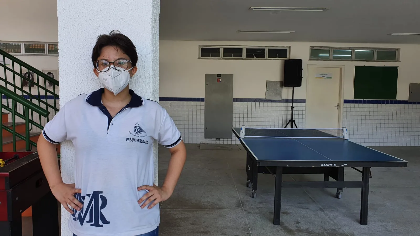 Para a estudante Lúcia Isis dos Santos, que pretende tirar o título de eleitor, os adolescentes deveriam se engajar mais na política para saber quem estão ajudando a 