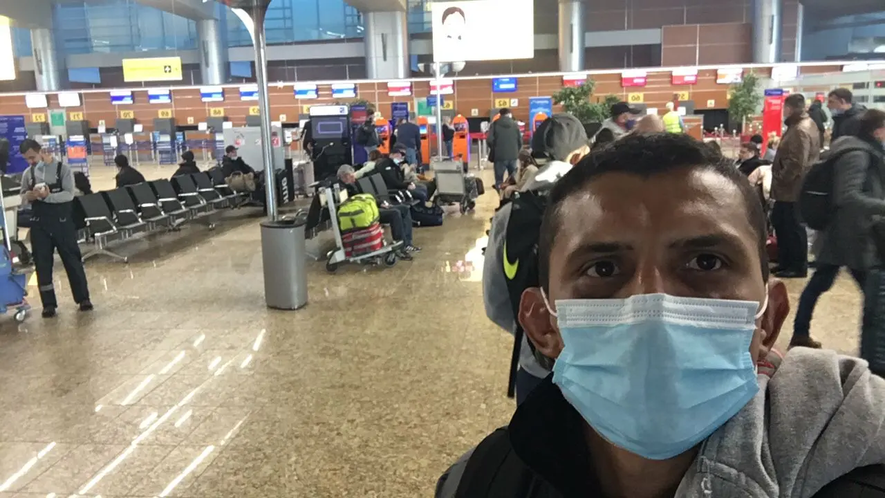 Imagem da notícia: Lutador cearense relata tranquilidade na Rússia, mas vive impasse sobre retorno ao Brasil