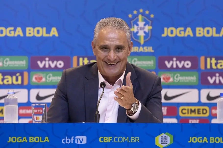 Imagem da notícia: Tite confirma saída da Seleção Brasileira após Copa do Mundo
