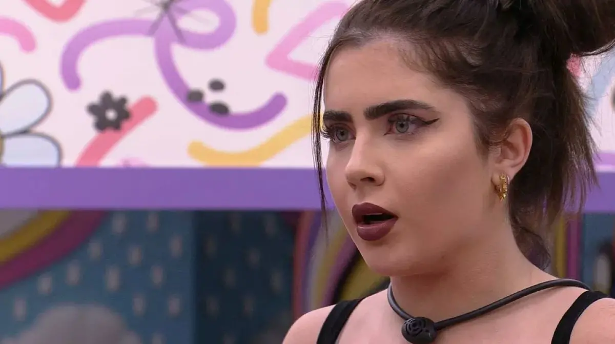 Imagem da notícia: Quem sai do BBB 22? Resultado parcial da enquete aponta Jade como eliminada no 7º paredão