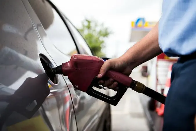 Imagem da notícia: Após novo aumento, gasolina passa dos R$ 8 na Bahia