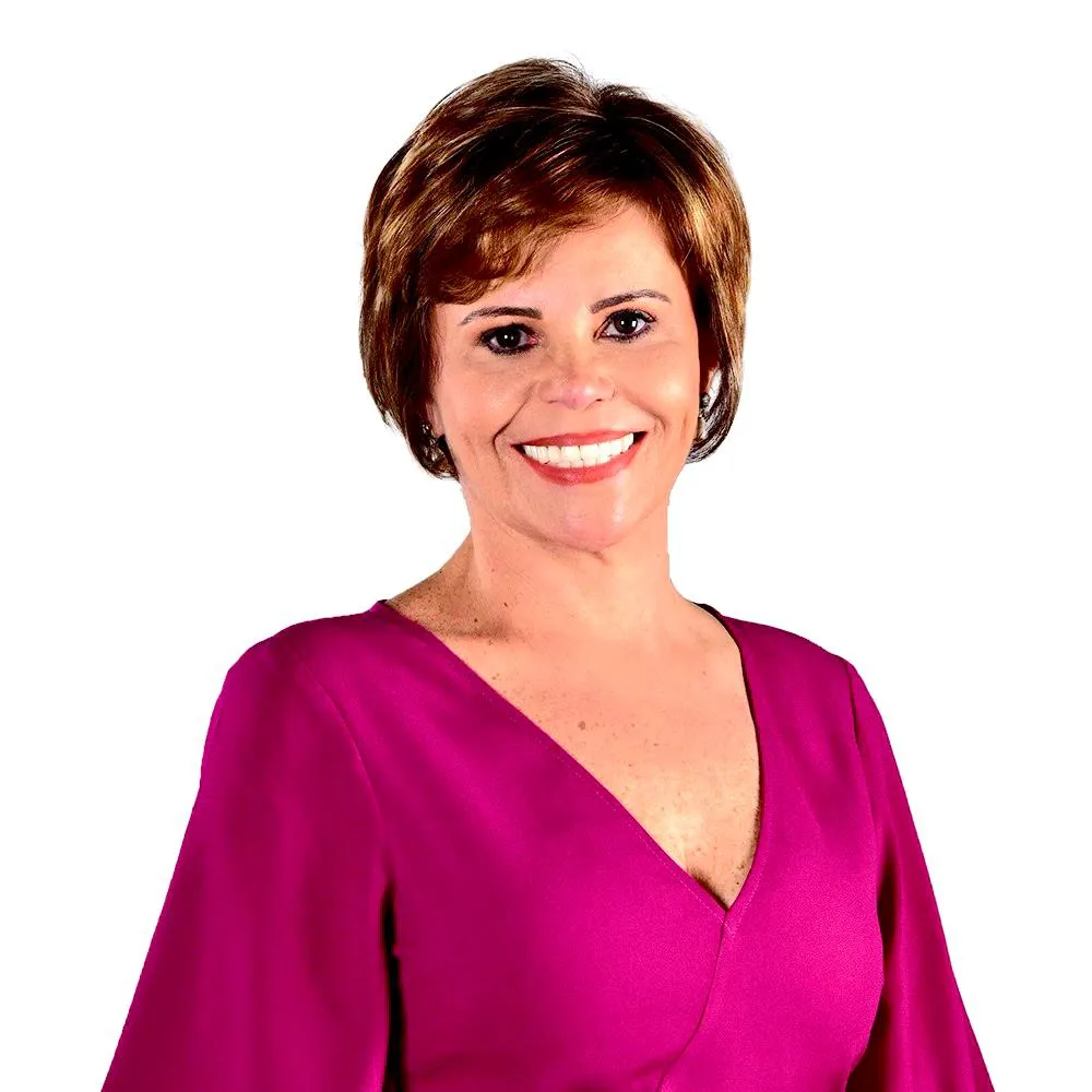 Patrícia Aguiar já foi deputada estadual e, atualmente, é prefeita de Tauá.