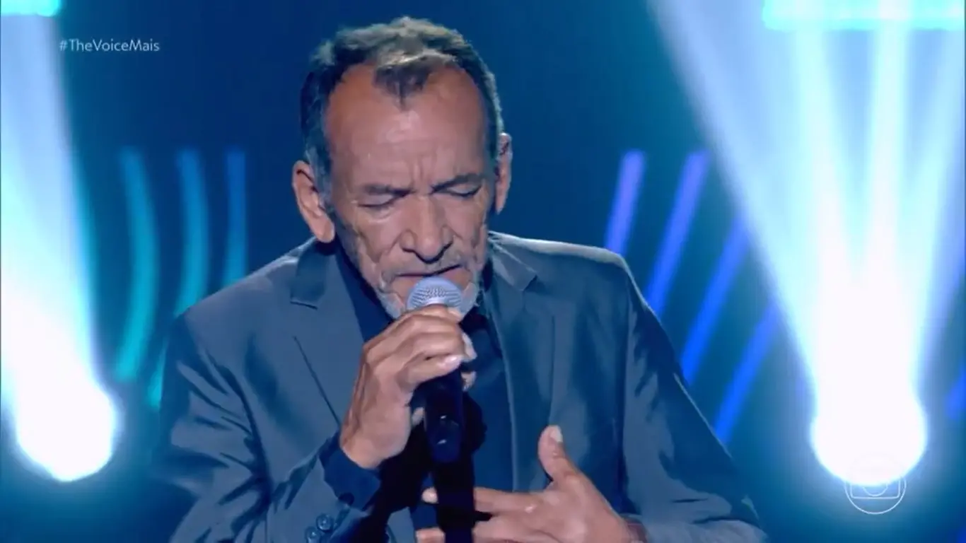 Imagem da notícia: Cearense Walter Ramalho canta Fagner e se classifica no The Voice +