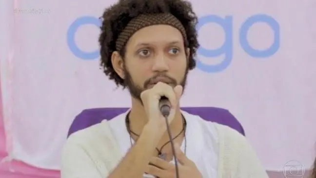 Imagem da notícia: Guru espiritual é condenado a 34 anos de prisão por crimes sexuais