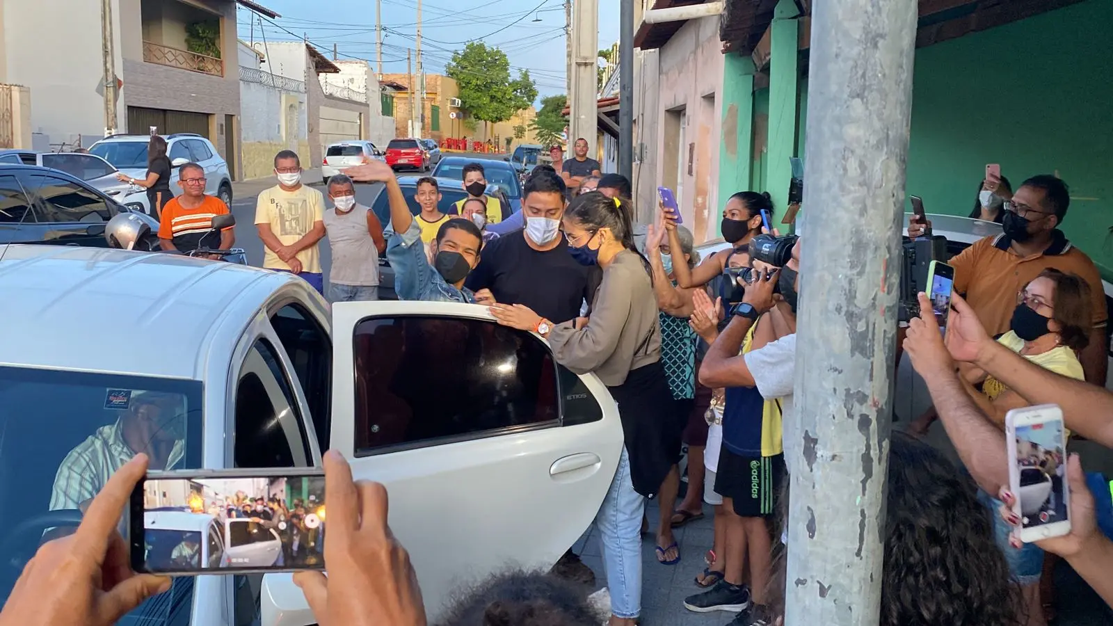 Imagem da notícia: Vyni chega ao Cariri: 
