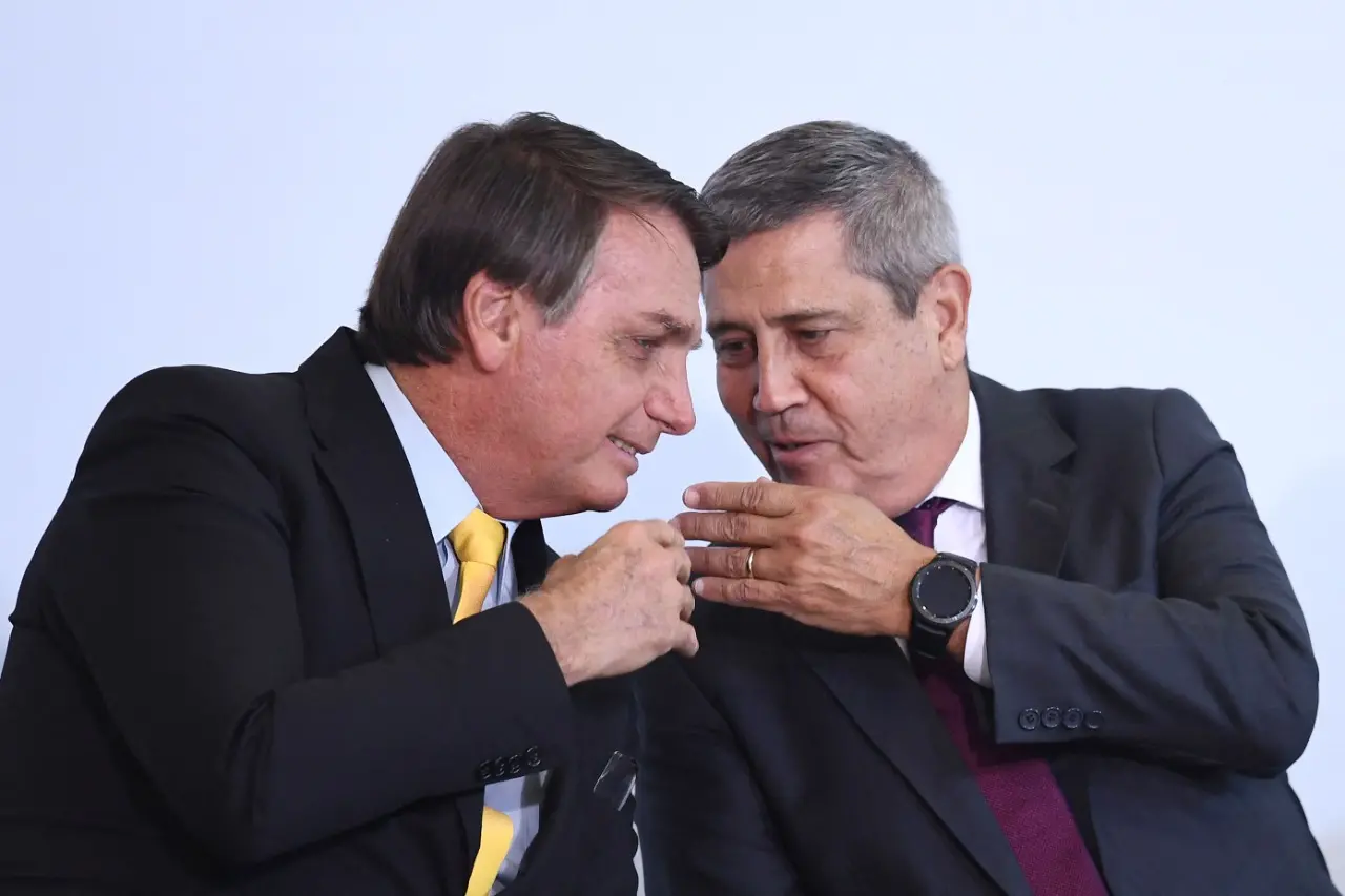 Imagem da notícia: Saiba quem é Braga Netto, possível vice de Bolsonaro nas eleições