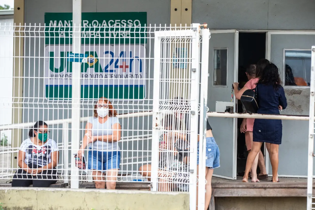 Imagem da notícia: Média de atendimento em UPAs por influenza cresce em Fortaleza em março e crianças são mais afetadas
