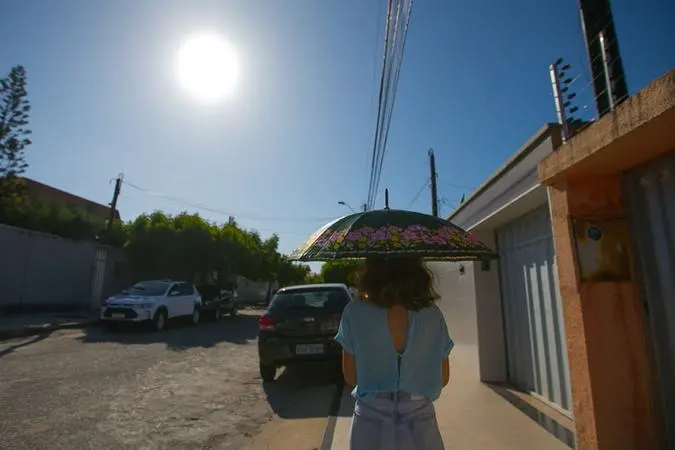Imagem da notícia: Aumentou o calor? Veja municípios do Ceará que registraram alta de até 1°C na temperatura máxima