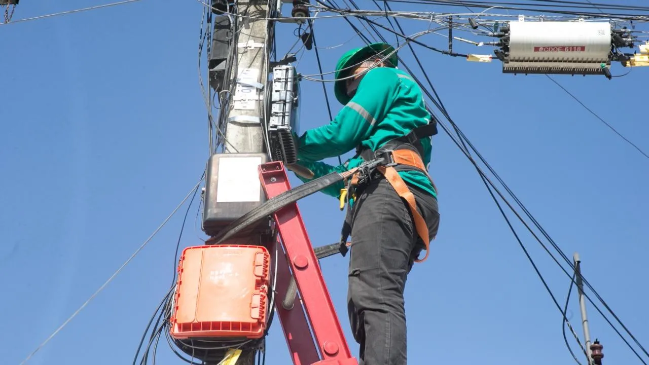 Enel diz que interrupção de energia elétrica no interior é por causa das chuvas