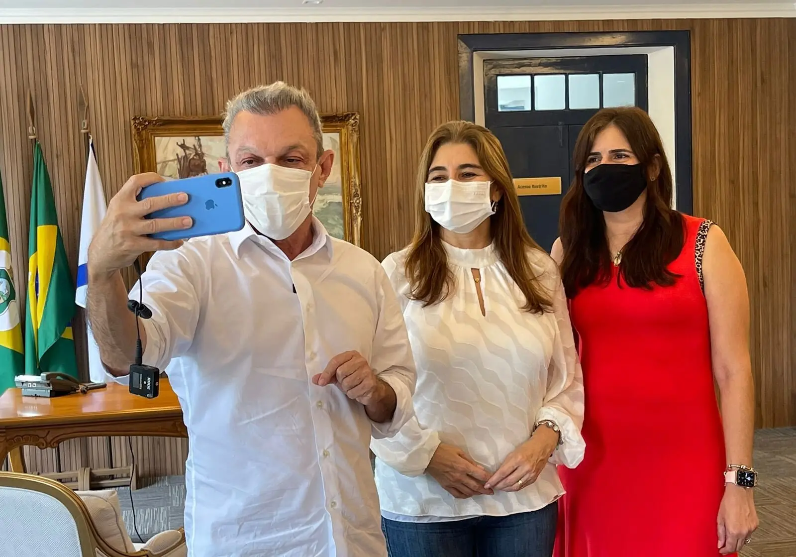 Imagem da notícia: Fortaleza terá concurso público com 2 mil vagas para professores, anuncia Sarto