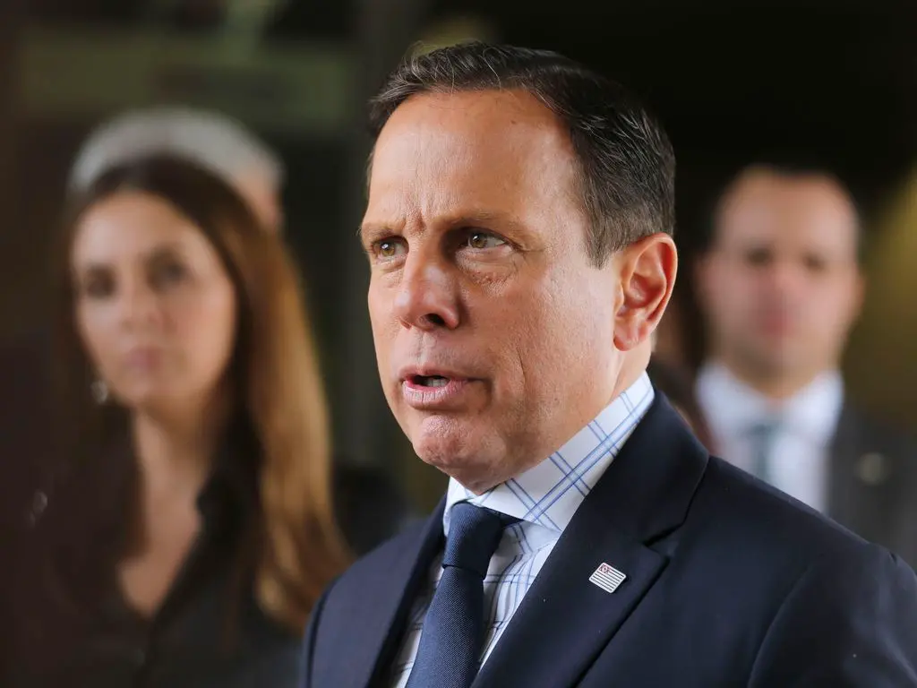 Imagem da notícia: João Doria decide renunciar ao governo de SP e irá disputar Presidência da República