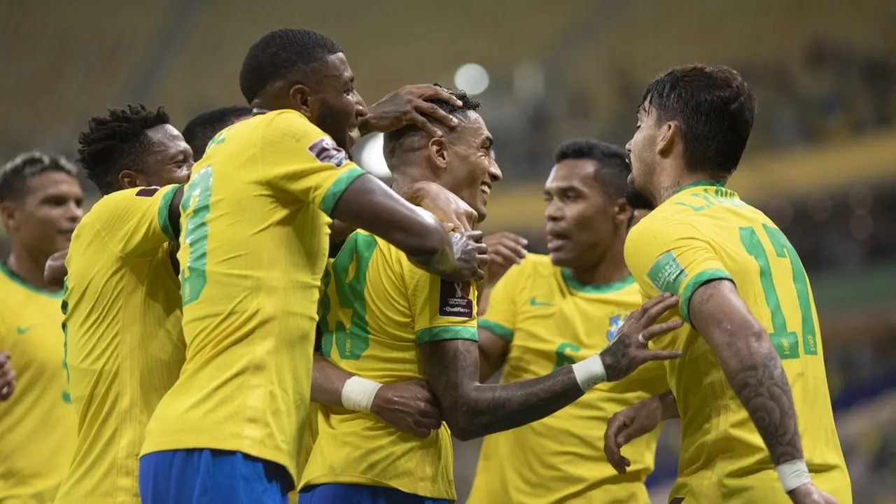 Imagem da notícia: Seleção Brasileira deve ter cinco jogos até definir convocados para Copa do Mundo; veja projeção