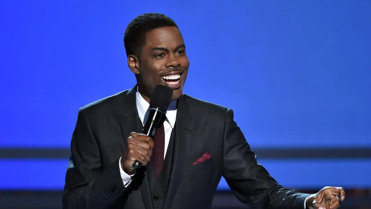 Imagem da notícia: Chris Rock repreende fã que xingou Will Smith em show