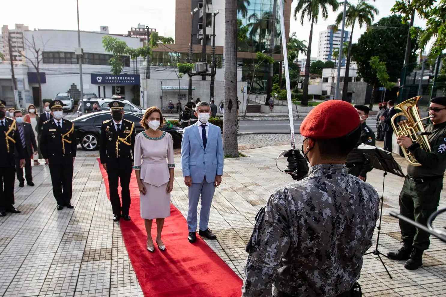 Imagem da notícia: Com posse de Izolda Cela, número de governadoras passa a três no Brasil; todas no Nordeste
