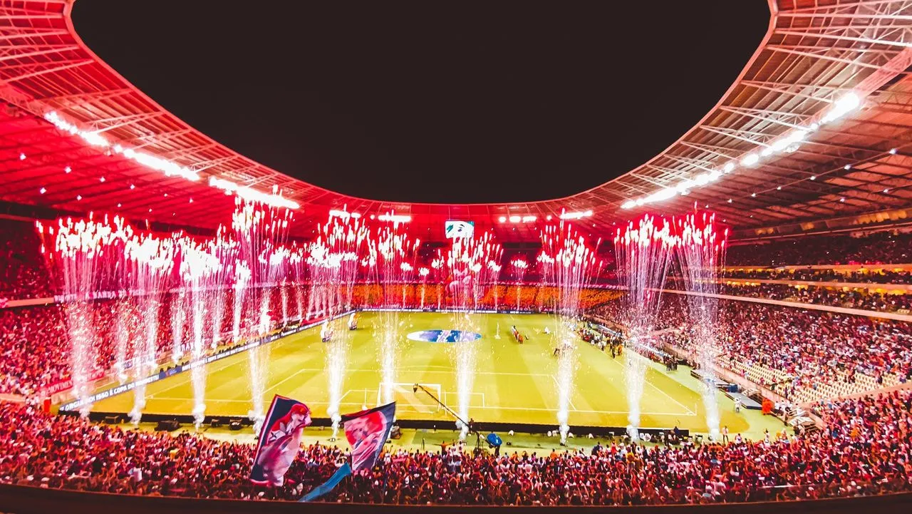 A torcida do Fortaleza protagonizou uma grande festa na Arena Castelão