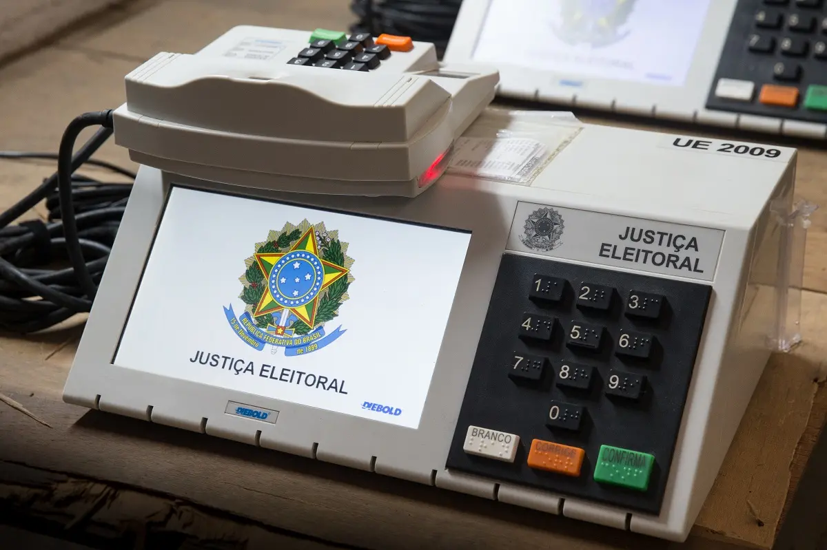 Imagem da notícia: Qual a importância do vice? Partidos já articulam indicação de nomes para o Governo do Ceará