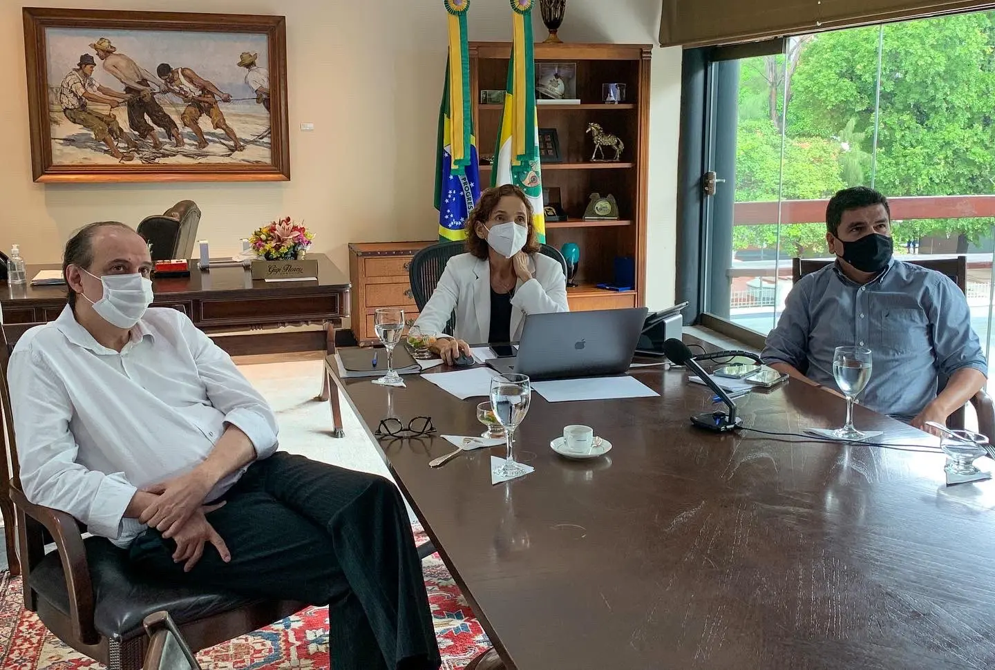 Imagem da notícia: Nova flexibilização do uso de máscaras no Ceará será avaliada, anuncia Izolda Cela