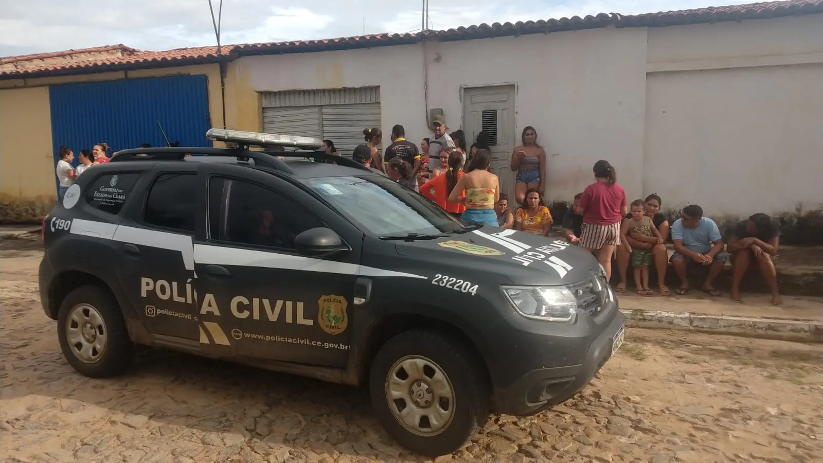 Imagem da notícia: Feminicídio: suspeito de matar a companheira a facadas no Interior do Ceará é preso