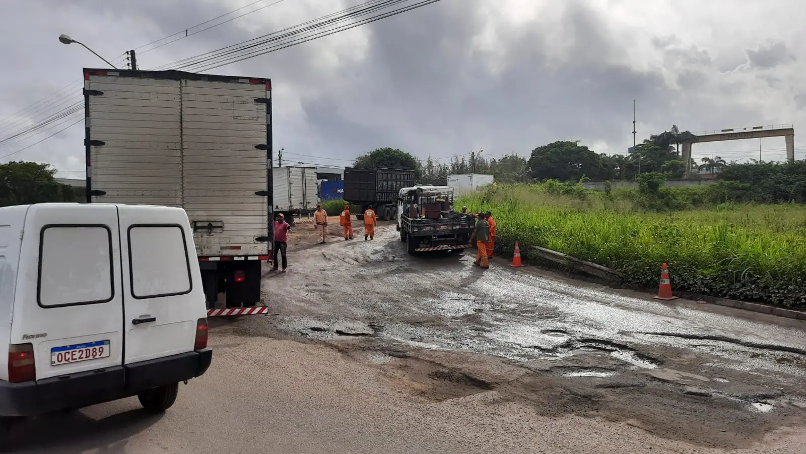 Imagem da notícia: Alça de viaduto do Anel Viário tem trecho bloqueado para obras de reparo