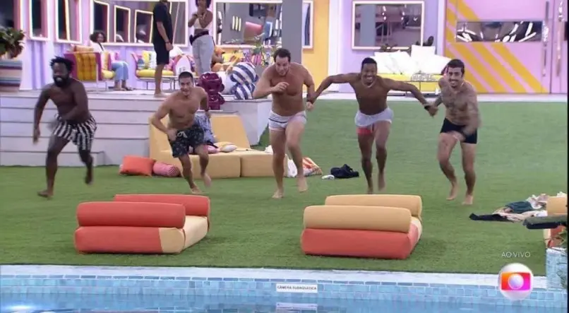 Imagem da notícia: Que horas começa o BBB 22 hoje, quarta-feira (13)? Veja