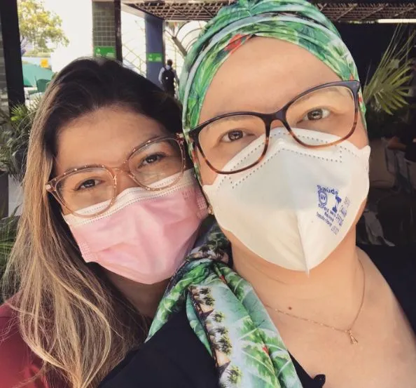 A irmã de Marina, Lumara Sousa, foi internada para o transplante em abril de 2022