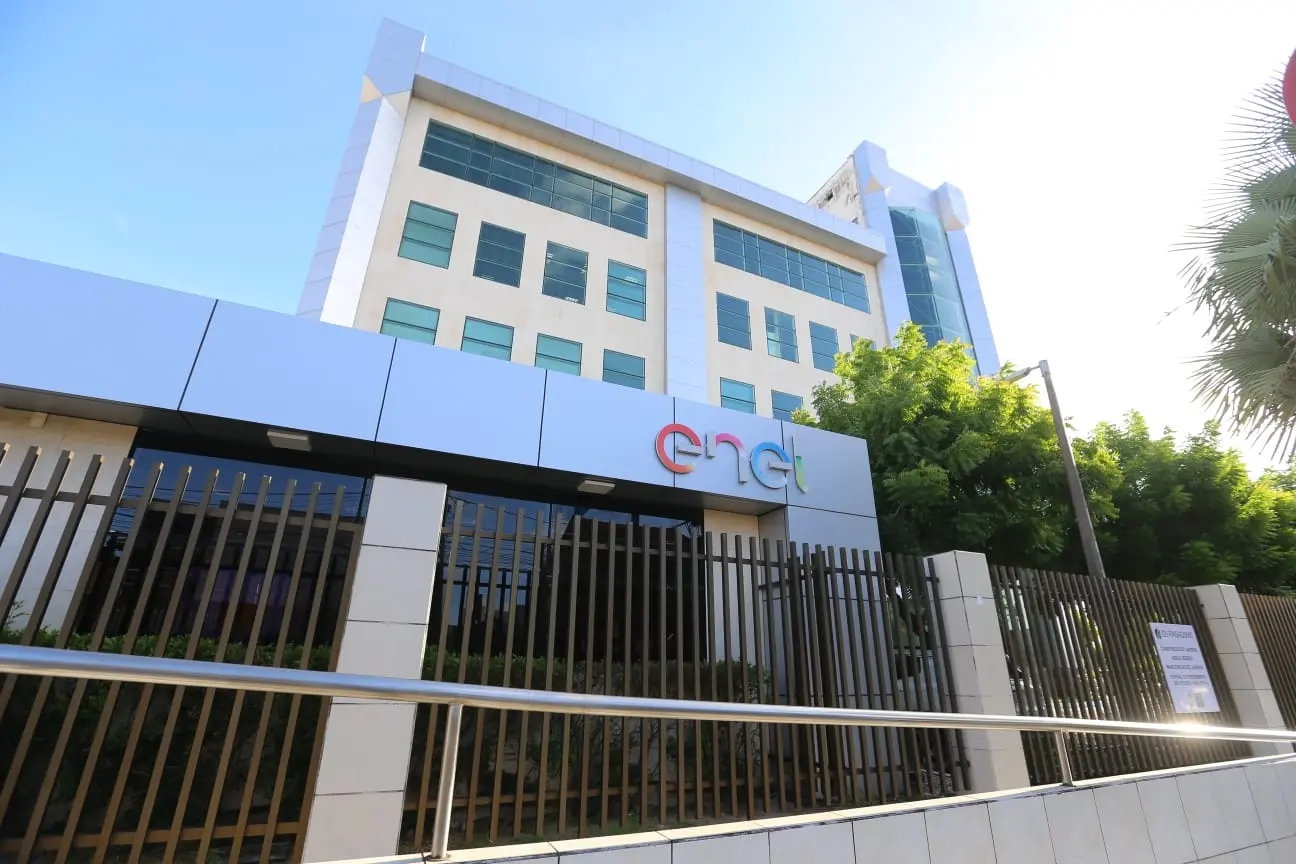 Imagem da notícia: Enel planeja vender distribuidora de energia do Ceará, e ações valorizam mais de 15%