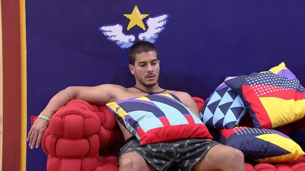 Imagem da notícia: Relembre a trajetória de Arthur Aguiar no BBB 22