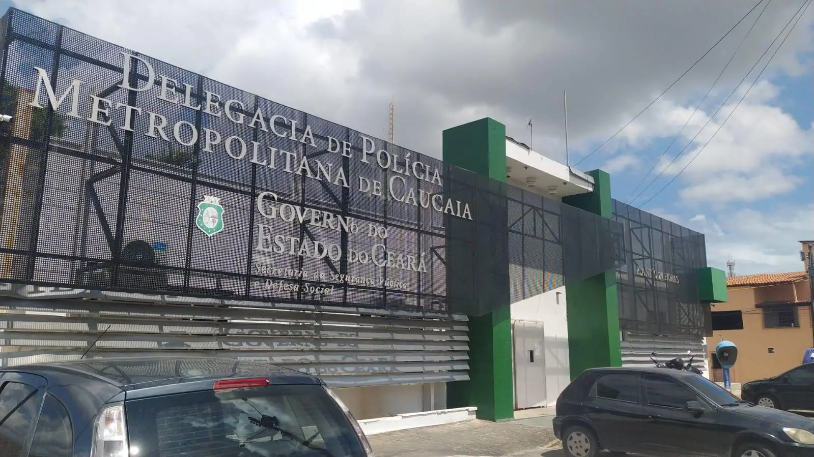 Imagem da notícia: Turista alemão é encontrado morto em casa na Tabuba, em Caucaia; Polícia Civil investiga o caso