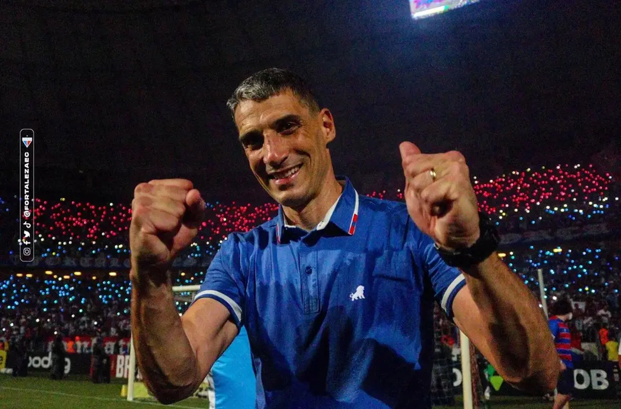 Imagem da notícia Vojvoda completa um ano de Fortaleza no rol dos maiores técnicos do clube; veja marcas